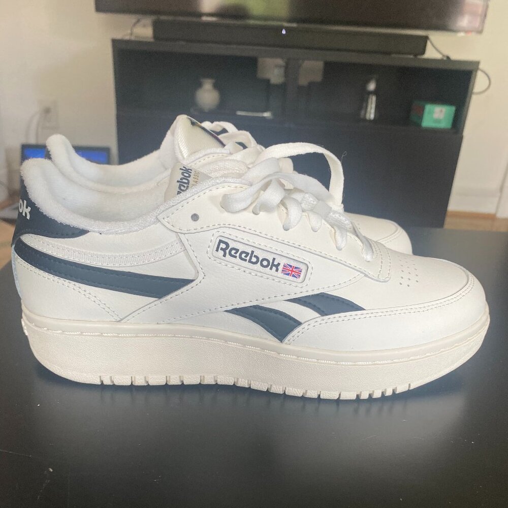 Reebok Double C Sneakers with Black Detail in Cream